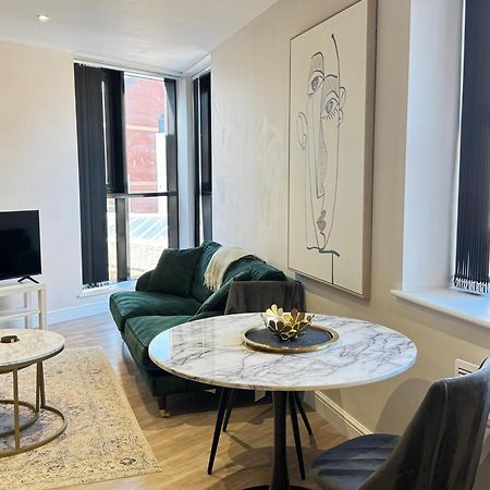 Modern 1Bed Flat In The Heart Of Leeds City Centre ภายนอก รูปภาพ