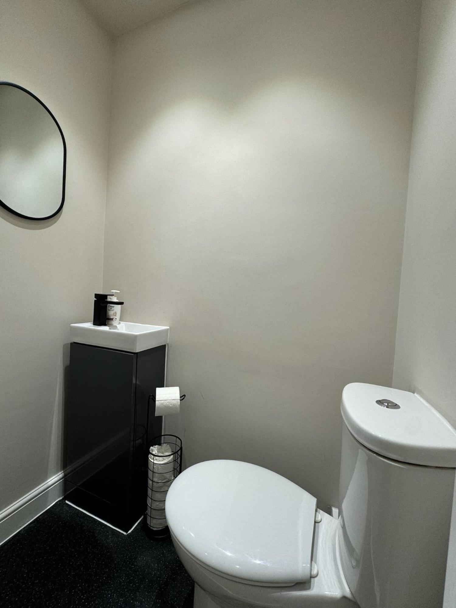 Modern 1Bed Flat In The Heart Of Leeds City Centre ภายนอก รูปภาพ
