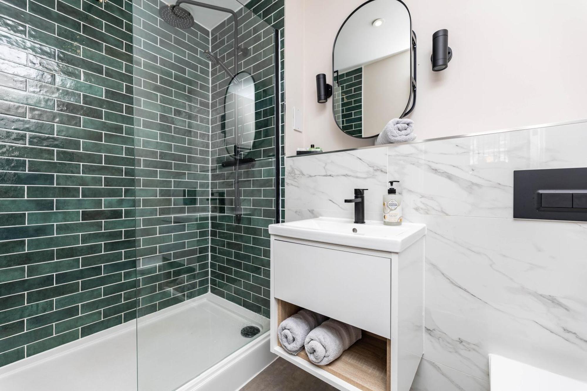 Modern 1Bed Flat In The Heart Of Leeds City Centre ภายนอก รูปภาพ